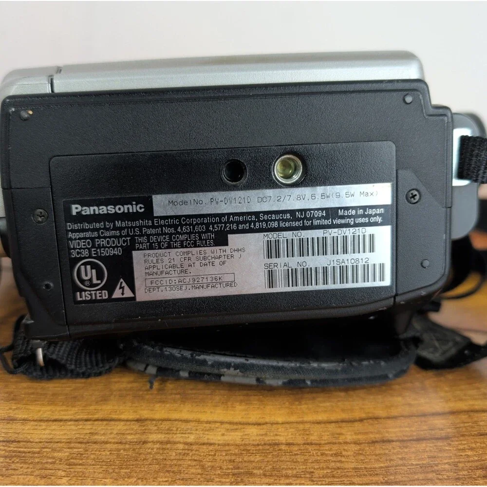 Panasonic PV-DV121D Mini DV Digital SD Card Palmcorder Camcorder Camera - READ